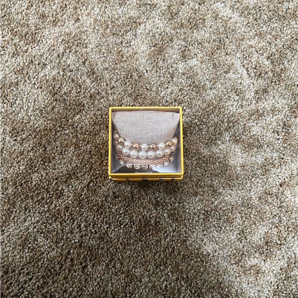 Nicole Miller gold pearl rhinestone stretch bracelet